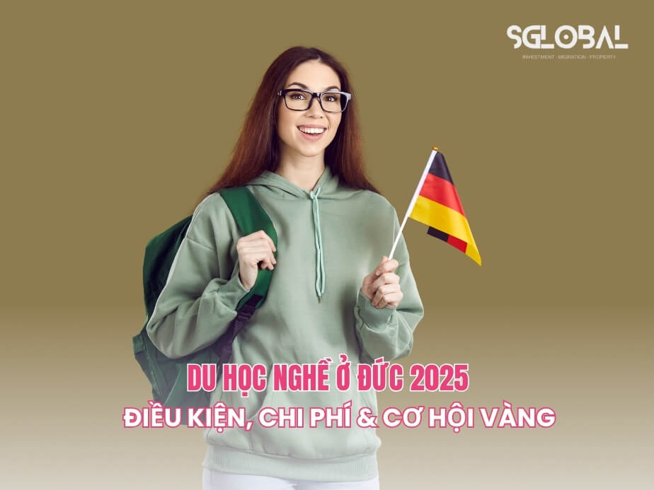 Nữ sinh Việt Nam cầm quốc kỳ Đức, tự tin chuẩn bị hành trình du học nghề ở Đức 2025 với nhiều cơ hội việc làm.