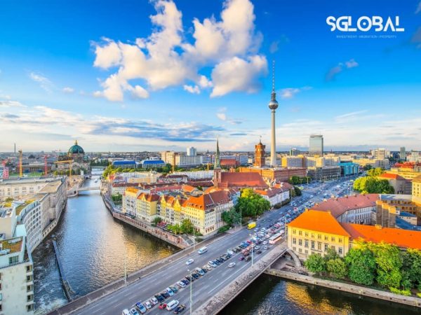 Toàn cảnh thành phố Berlin – thủ đô nước Đức với môi trường học tập và làm việc lý tưởng.